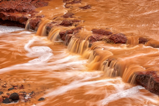 tn_900x450_2019_P1_CAFE-CON-LECHE-FALLS_b57f51b